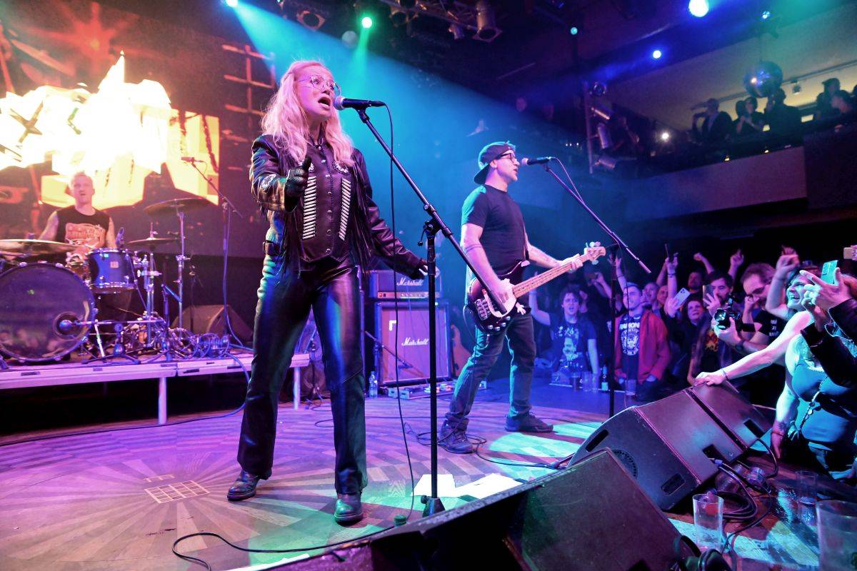 Plexis oslavili 40 let na scéně. Se spoustou přátel vzpomínali na Petra Hoška