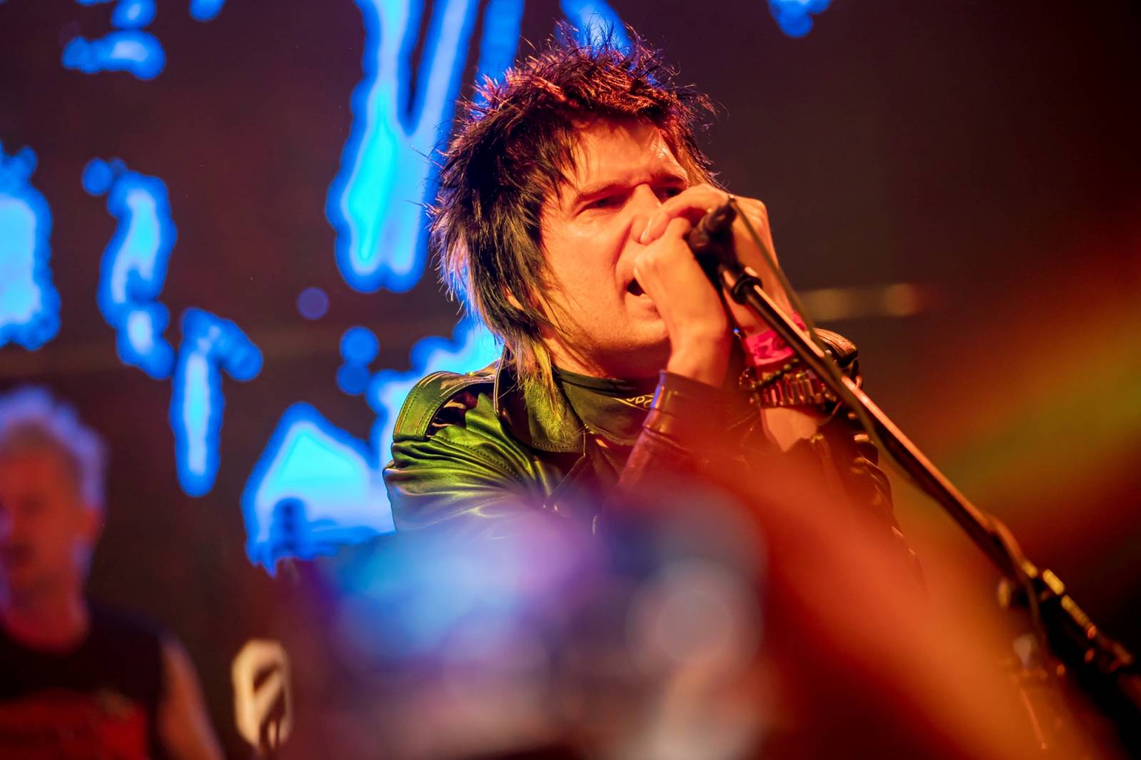 Prahou znovu zněly hity Plexis. Kapela slavila čtyřicátiny a uctila památku Petra Hoška