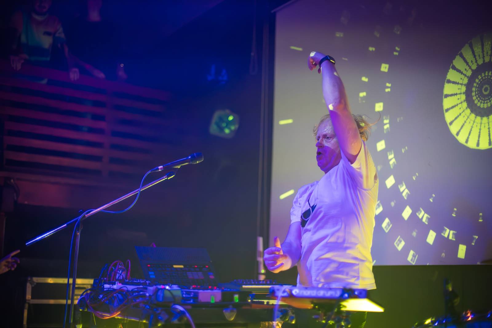 DJ Ventolin potěšil a zahřál vyprodaný Anděl v Plzni