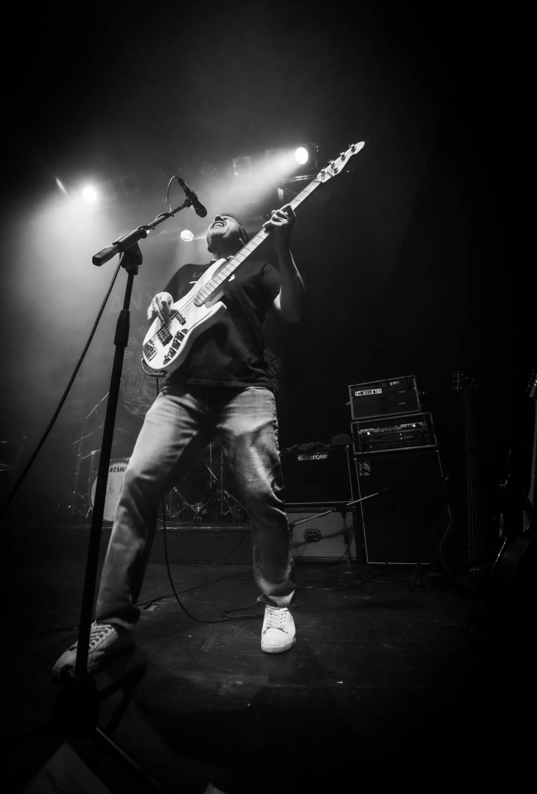 Anymen v Plzni rozsvítili Pod lampou