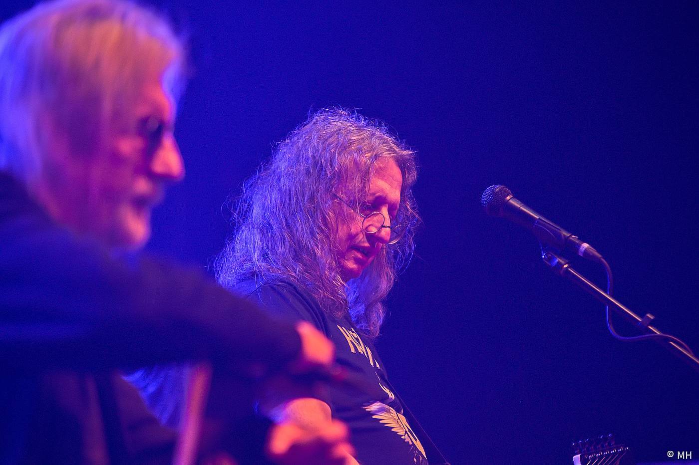 Aleš Brichta slaví 40 let na scéně. Šňůru s Alkeholem a Hattrickem zakončil v Plzni