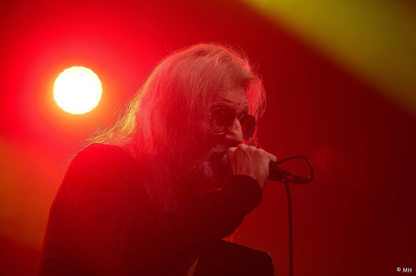 Aleš Brichta slaví 40 let na scéně. Šňůru s Alkeholem a Hattrickem zakončil v Plzni