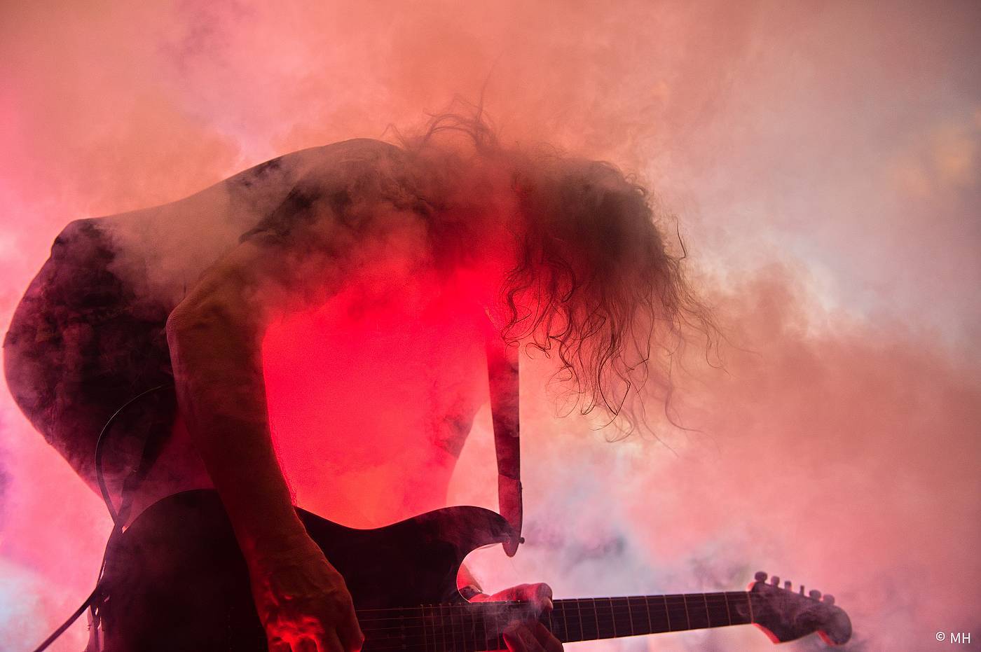 Aleš Brichta slaví 40 let na scéně. Šňůru s Alkeholem a Hattrickem zakončil v Plzni