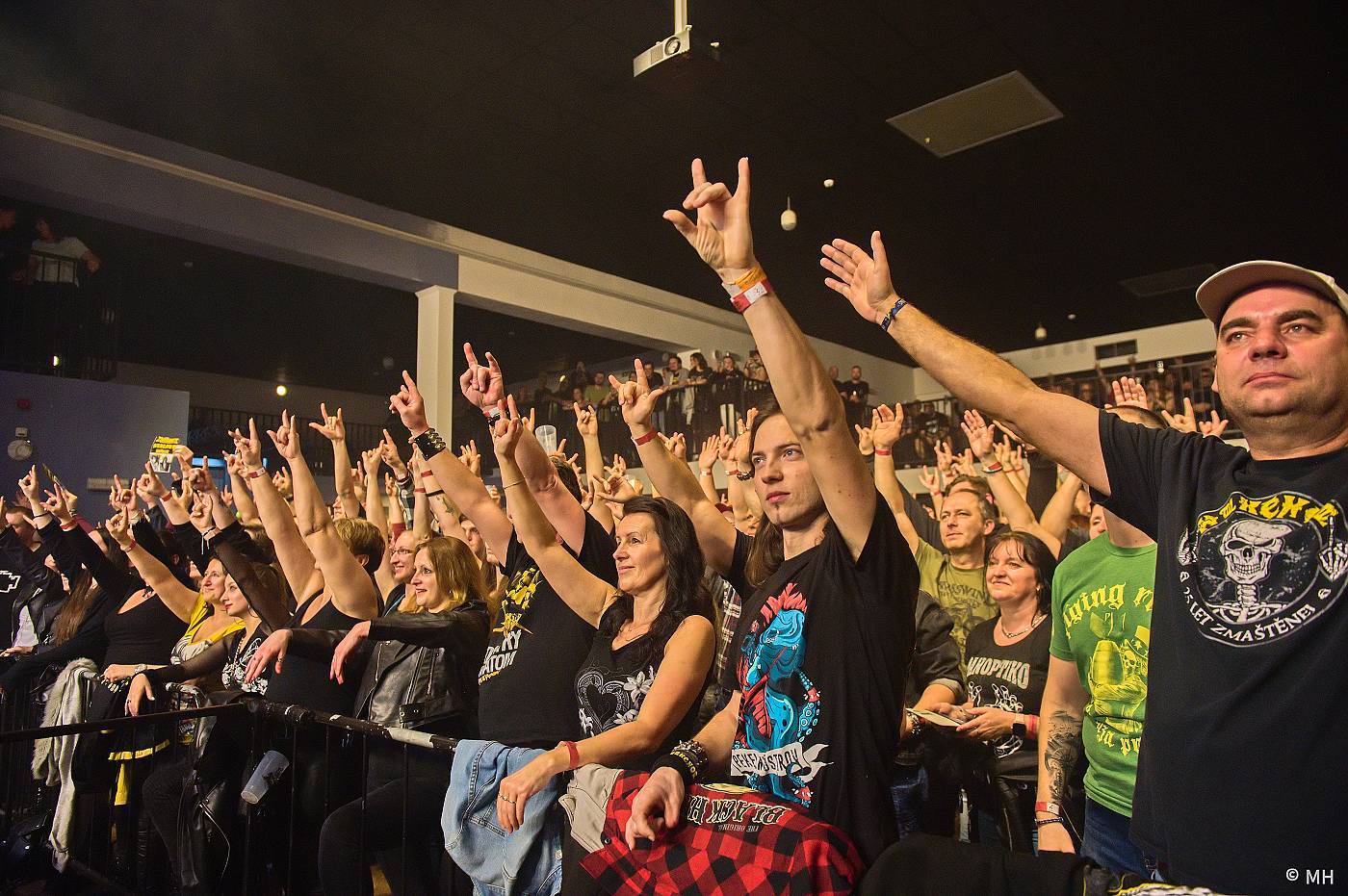 Aleš Brichta slaví 40 let na scéně. Šňůru s Alkeholem a Hattrickem zakončil v Plzni