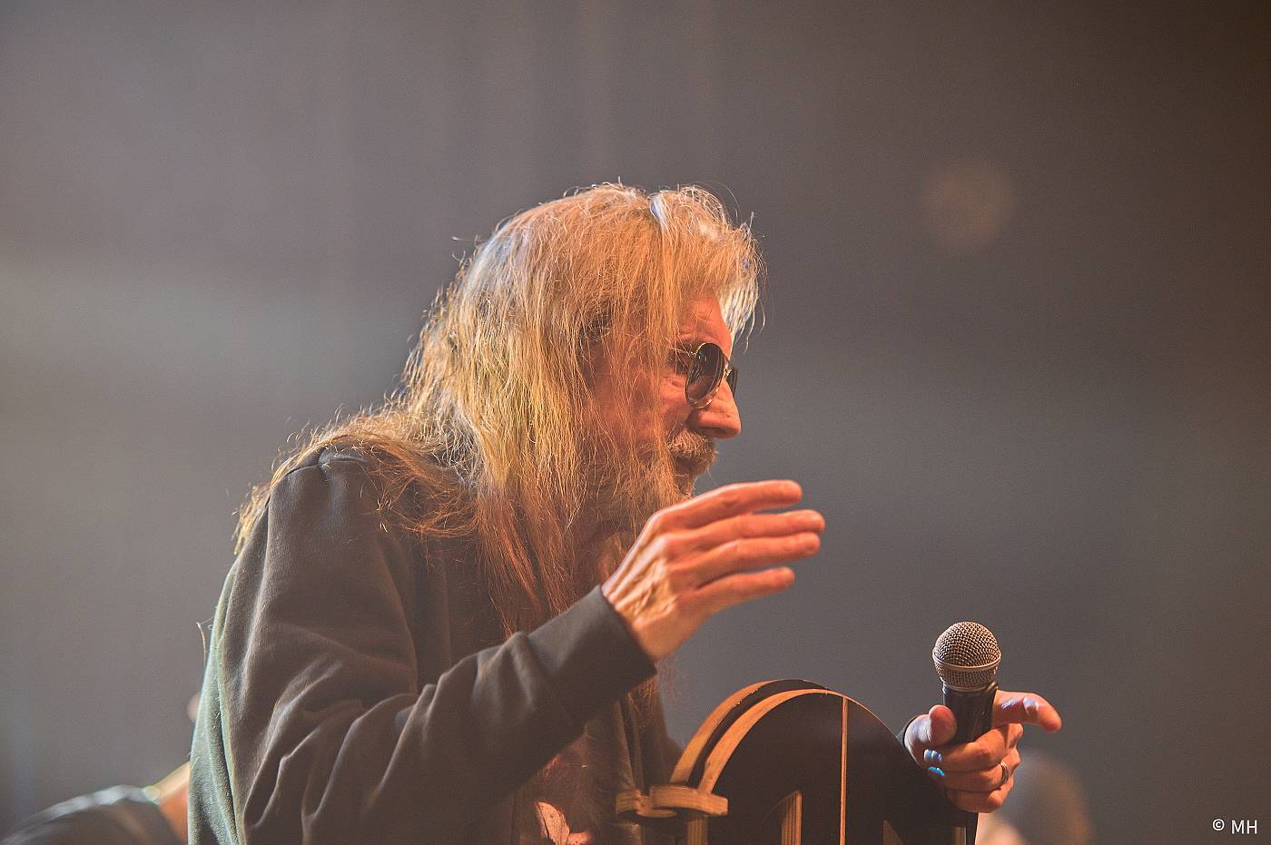 Aleš Brichta slaví 40 let na scéně. Šňůru s Alkeholem a Hattrickem zakončil v Plzni