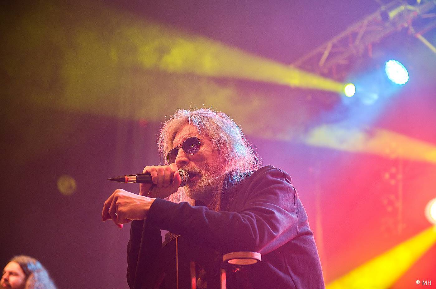 Aleš Brichta slaví 40 let na scéně. Šňůru s Alkeholem a Hattrickem zakončil v Plzni