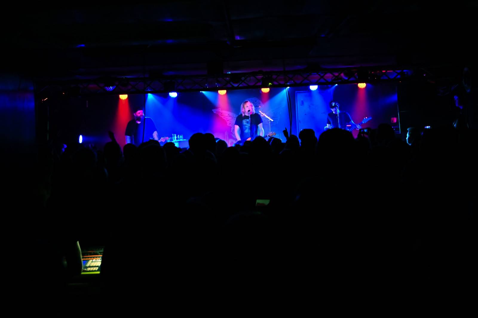 Melancholický Valentýn. Vypsaná fiXa v Rock Café odehrála krásně smutný koncert