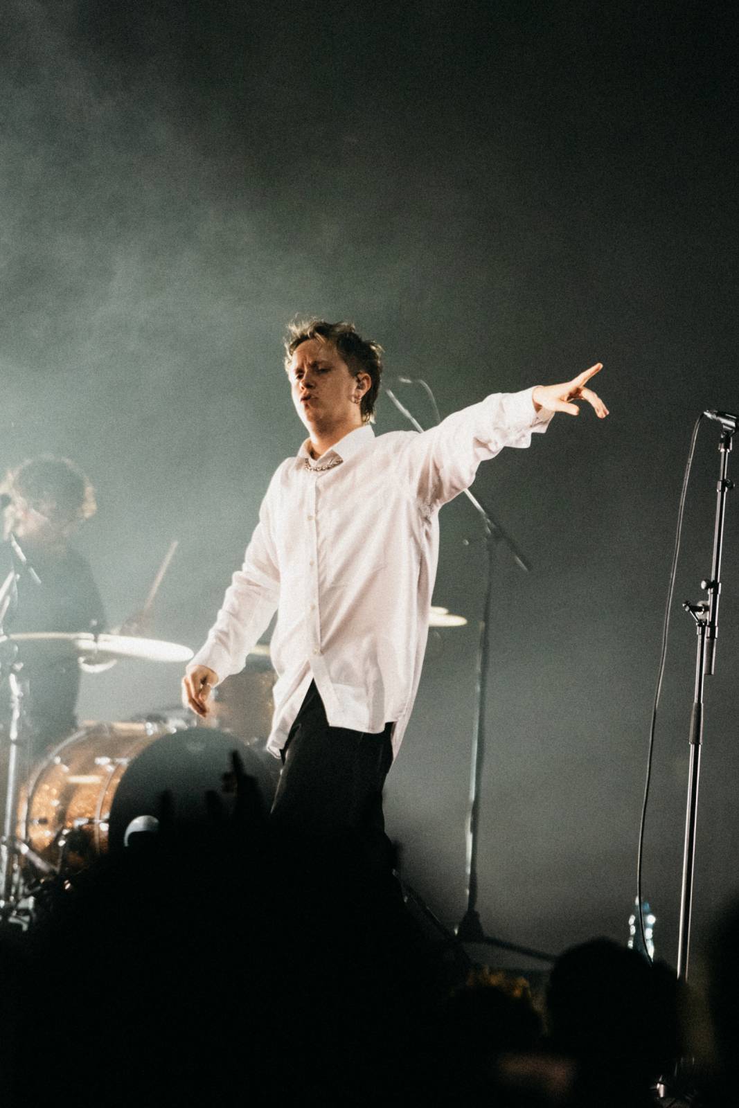 Nothing But Thieves se vrátili do Prahy. I přes vypadnutý zvuk předvedli skvělou show