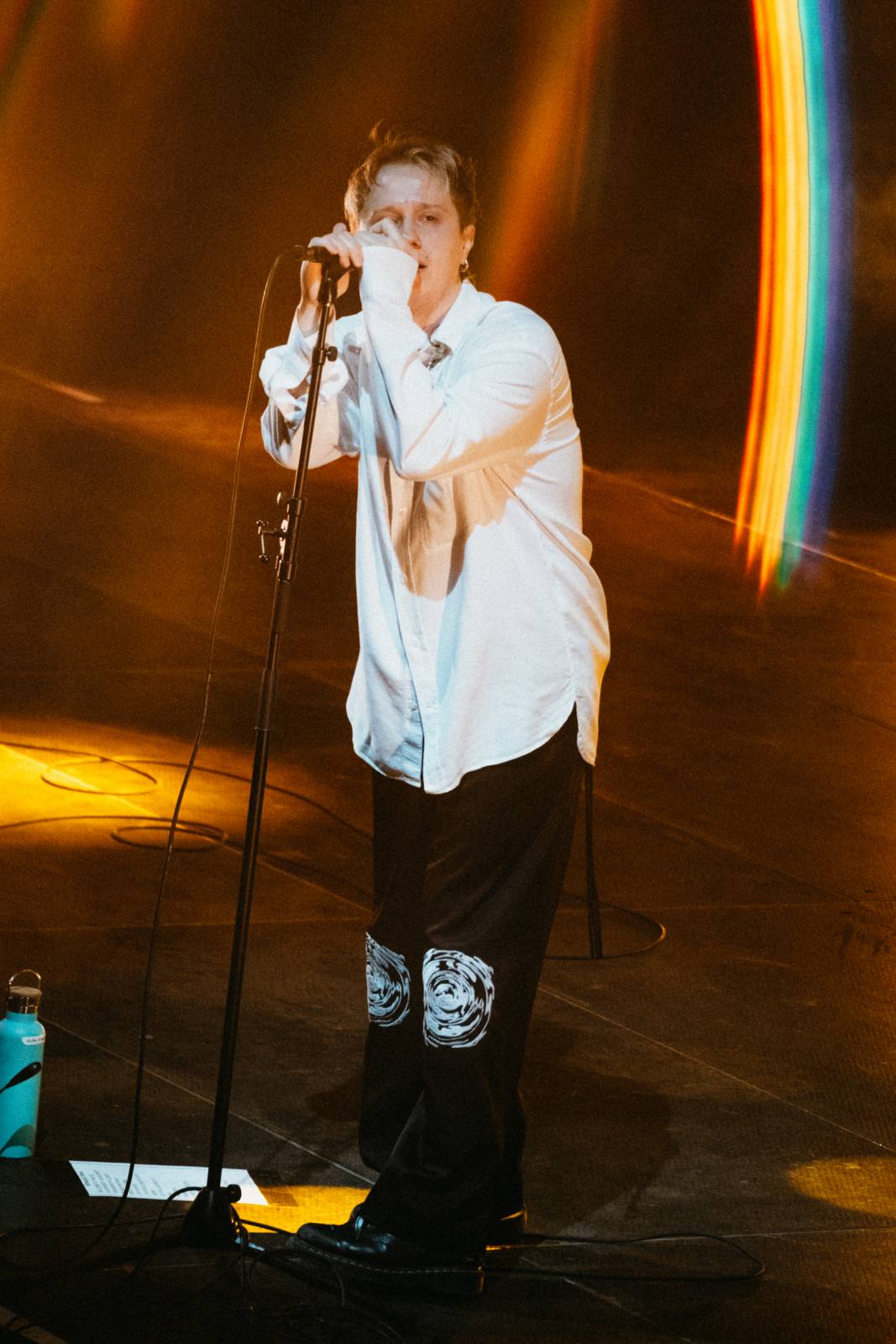 Nothing But Thieves se vrátili do Prahy. I přes vypadnutý zvuk předvedli skvělou show