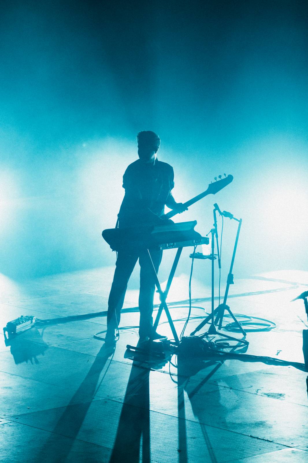 Nothing But Thieves se vrátili do Prahy. I přes vypadnutý zvuk předvedli skvělou show