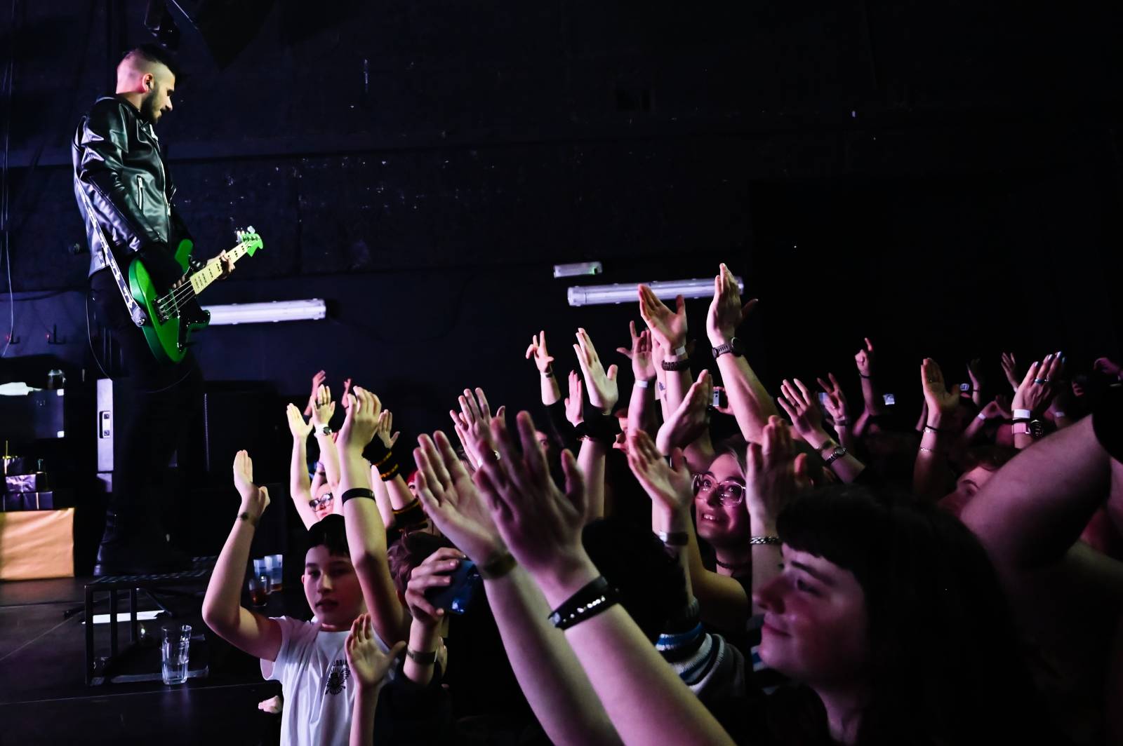 Civilní Obrana oslavila v Brně plnoletost, přála jí herečka Denisa Nesvačilová