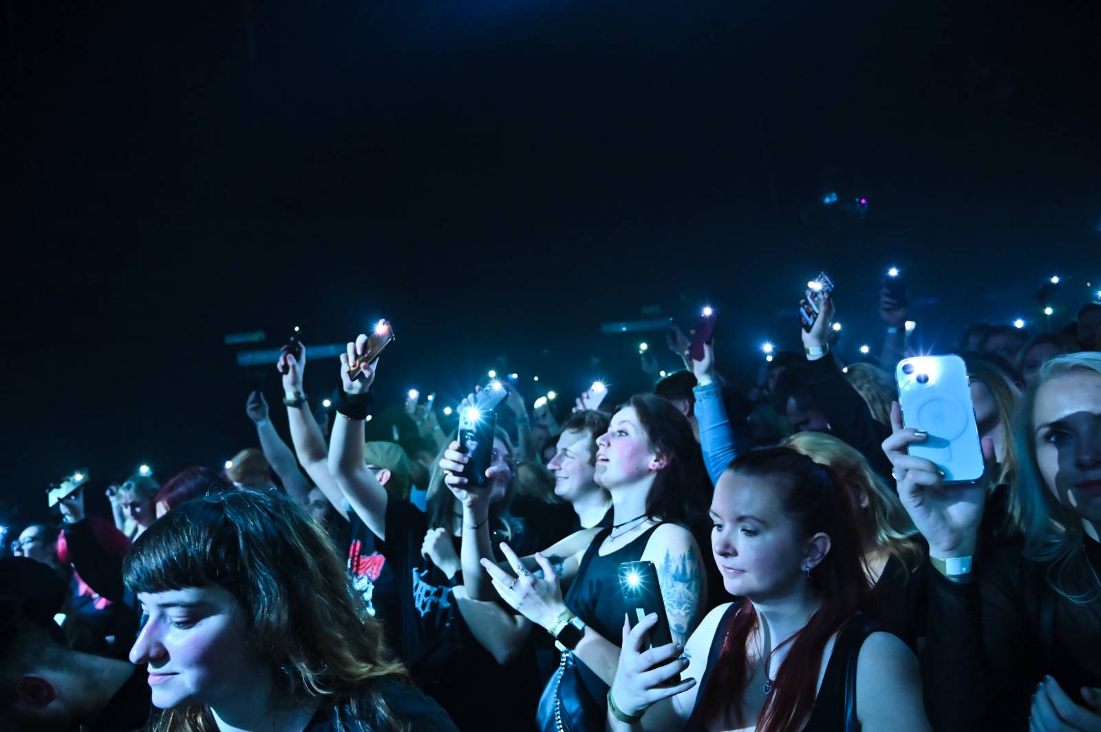 Civilní Obrana oslavila v Brně plnoletost, přála jí herečka Denisa Nesvačilová