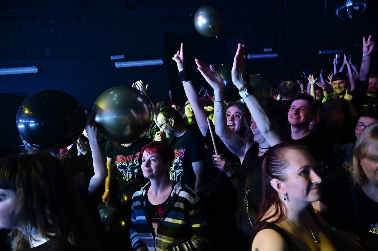 Civilní Obrana oslavila v Brně plnoletost, přála jí herečka Denisa Nesvačilová