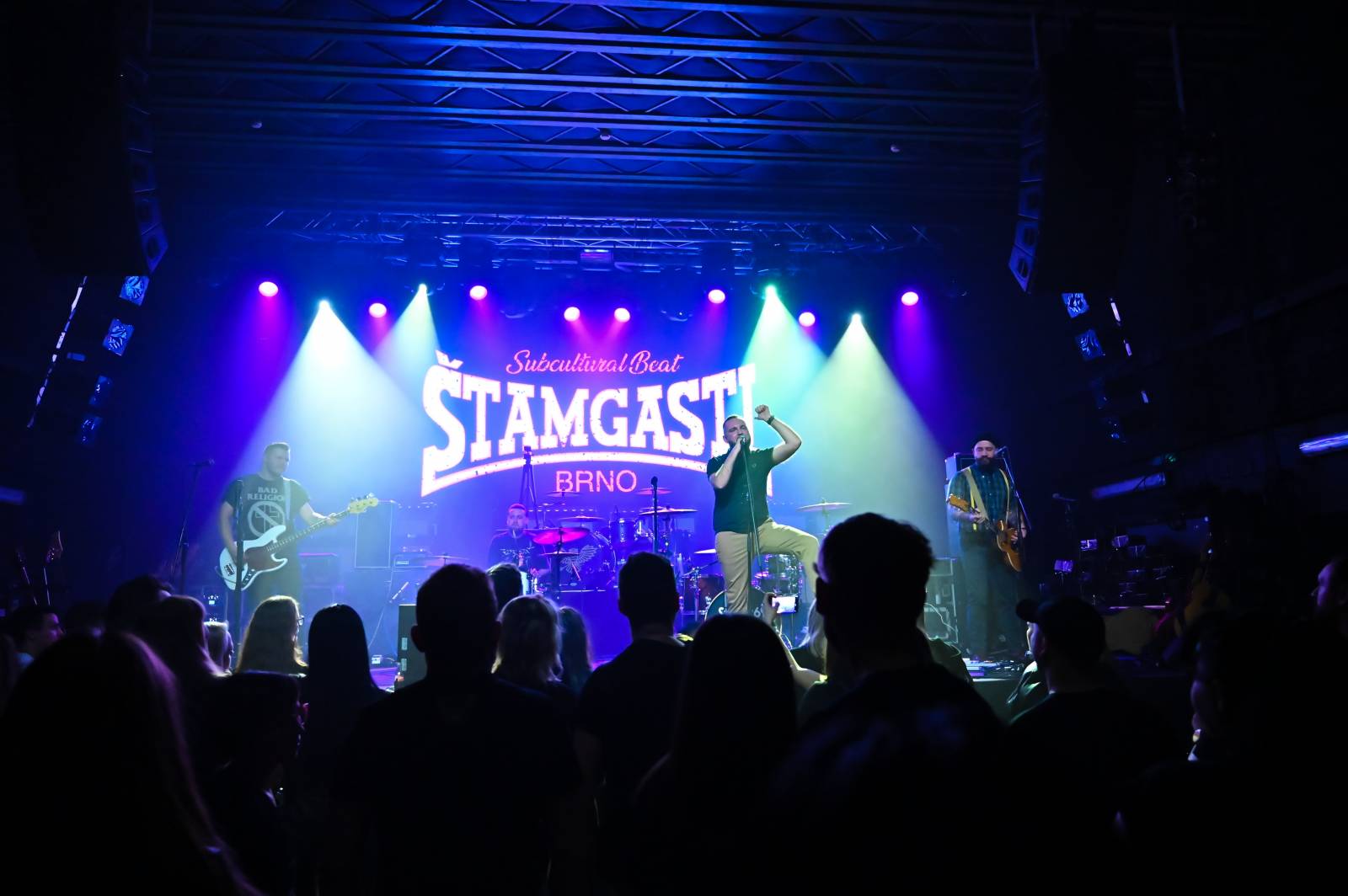 Civilní Obrana oslavila v Brně plnoletost, přála jí herečka Denisa Nesvačilová