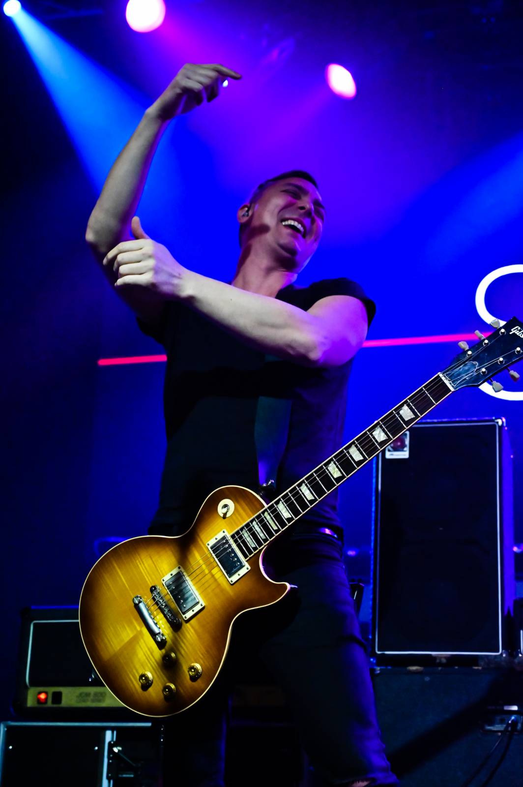 Civilní Obrana oslavila v Brně plnoletost, přála jí herečka Denisa Nesvačilová