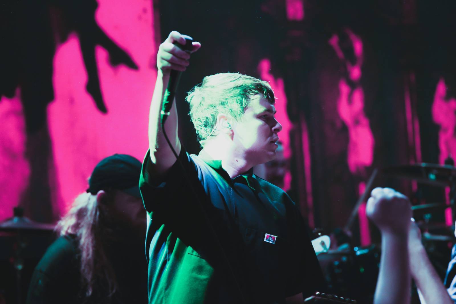 Moshovačka pod taktovkou Knocked Loose otřásla Lucerna Music Barem