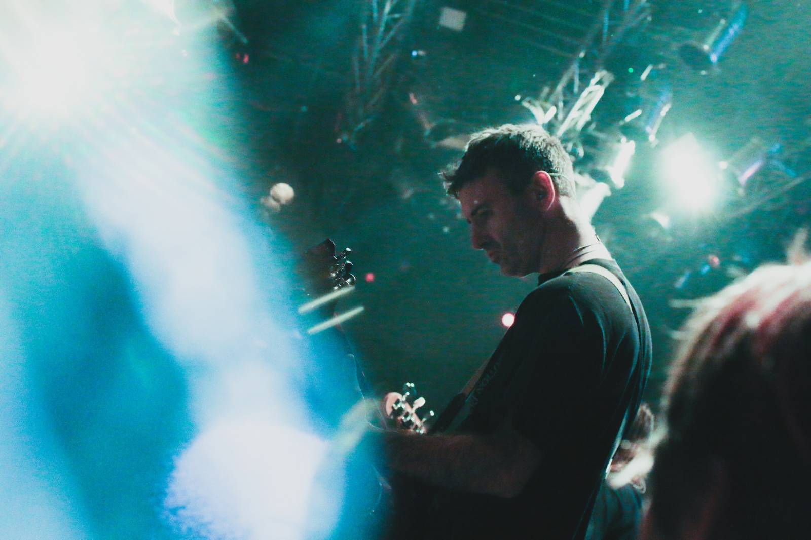 Moshovačka pod taktovkou Knocked Loose otřásla Lucerna Music Barem