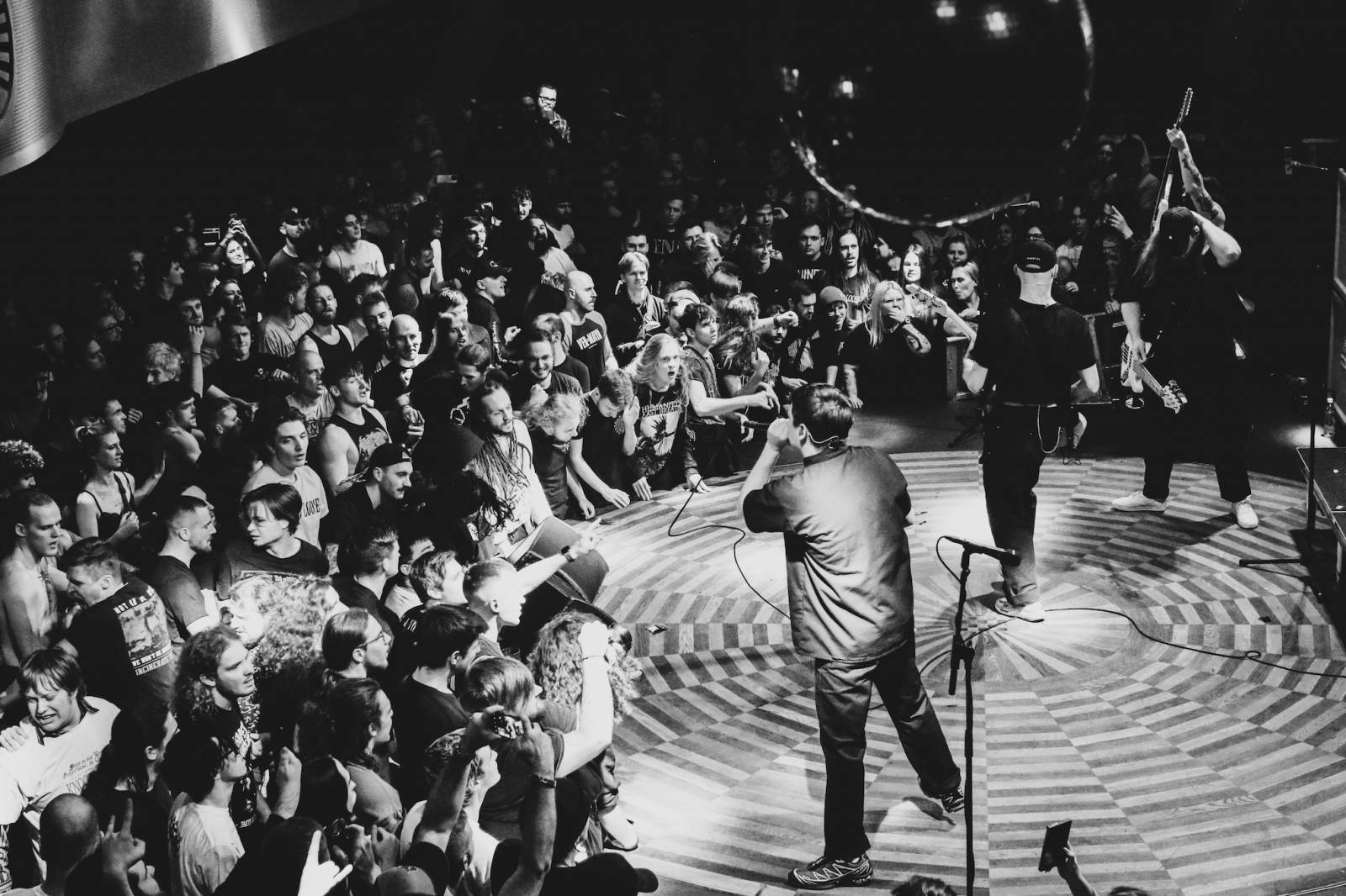 Moshovačka pod taktovkou Knocked Loose otřásla Lucerna Music Barem