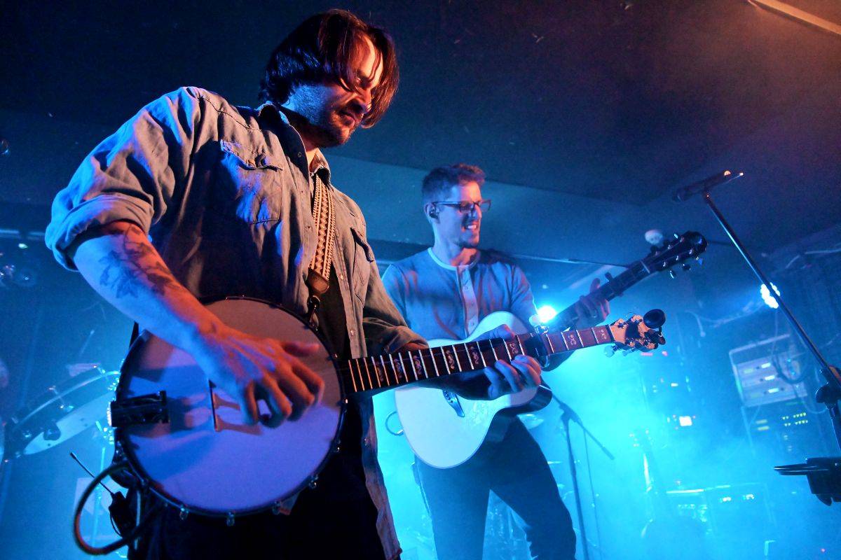 Pražským Rock Café zněly námořnické písně bristolských The Longest Johns