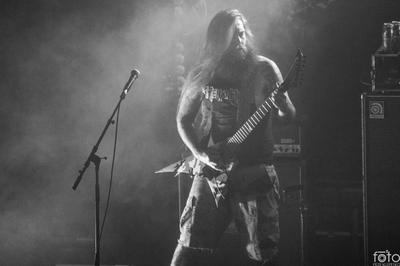 Suicide Silence a Lionheart rozburáceli Roxy