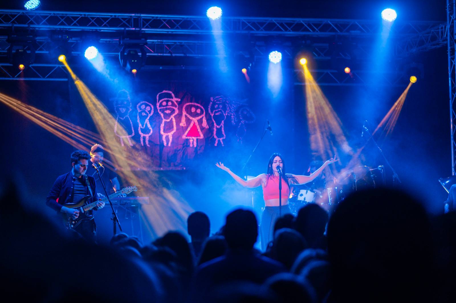 Kateřina Marie Tichá a Bandjeez vyprodali ostravský Barrák