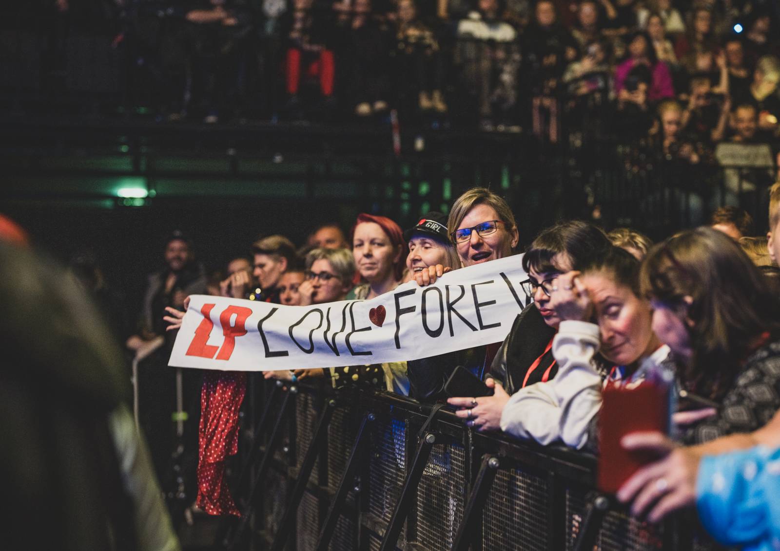 LP rozdávala v pražském O2 universu lásku