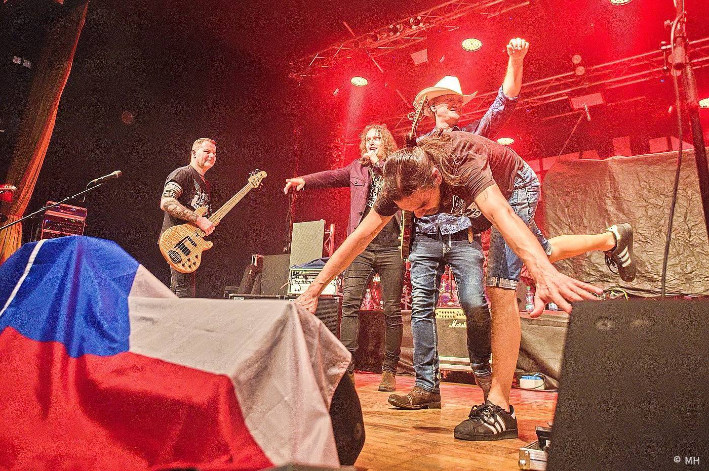 Citron a Metalinda se vrací v plné síle, rozpálili fanoušky v plzeňské Šeříkovce