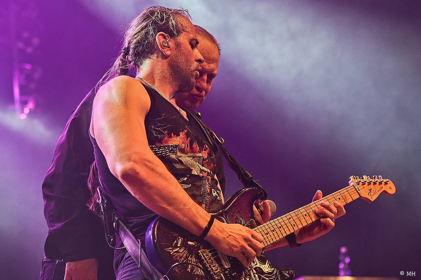 Citron a Metalinda se vrací v plné síle, rozpálili fanoušky v plzeňské Šeříkovce