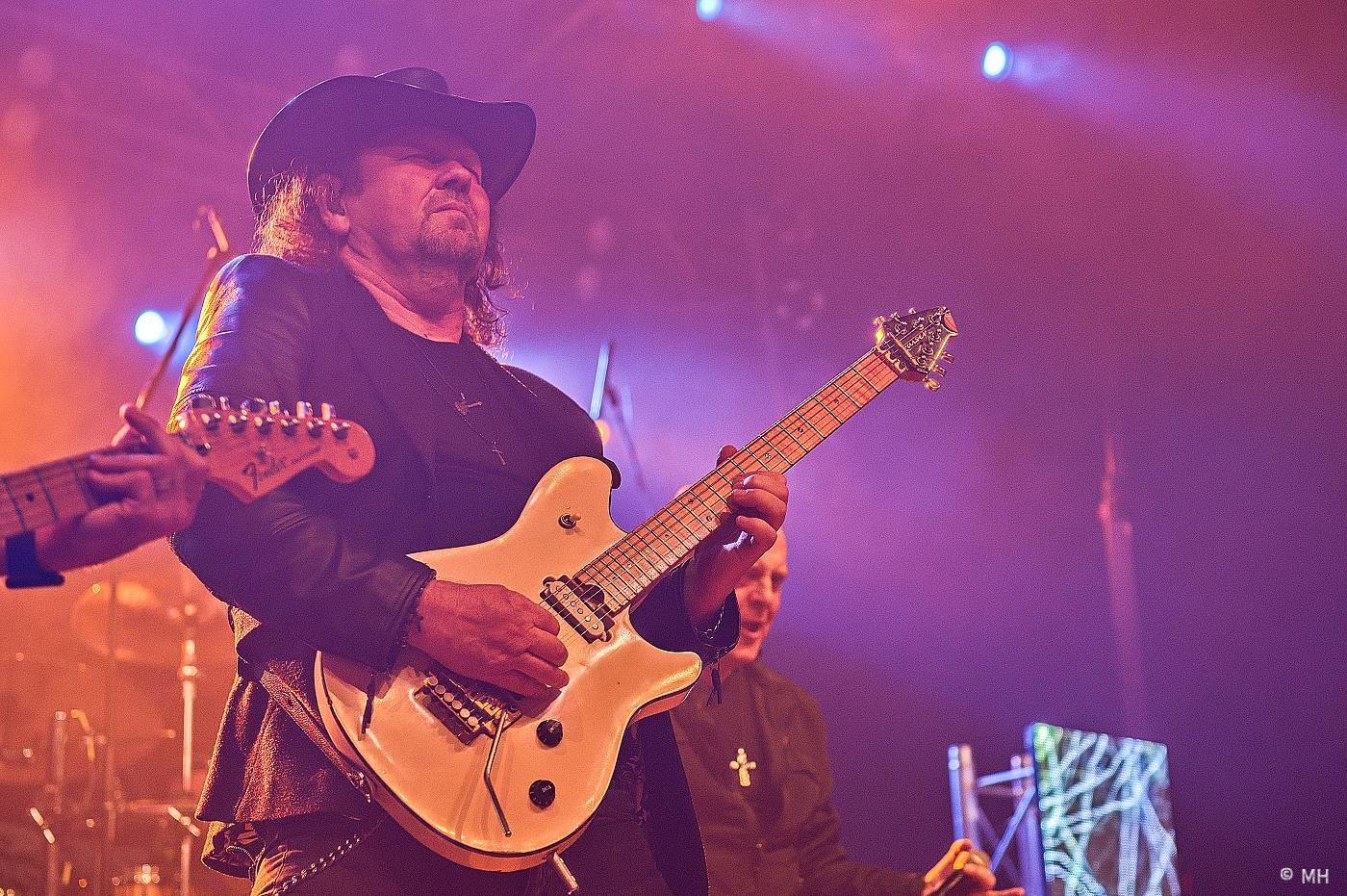 Citron a Metalinda se vrací v plné síle, rozpálili fanoušky v plzeňské Šeříkovce