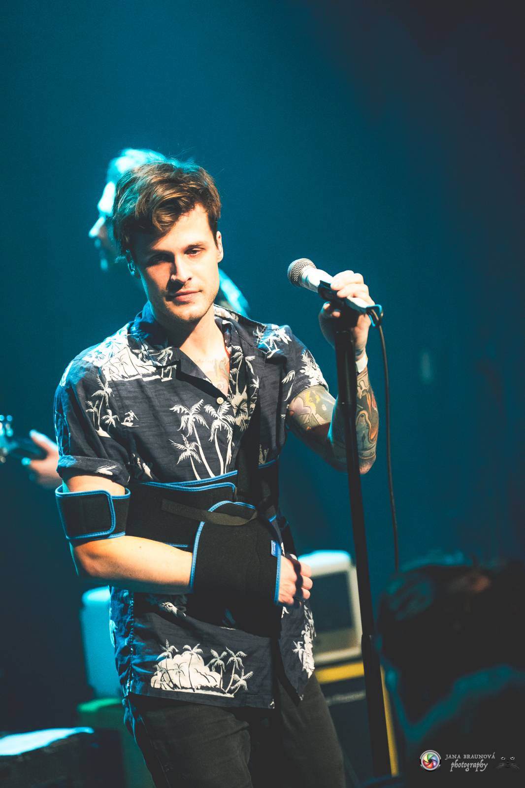 John Wolfhooker rozjeli v Plzni moshpit, předskakovali jim .themayrevolution