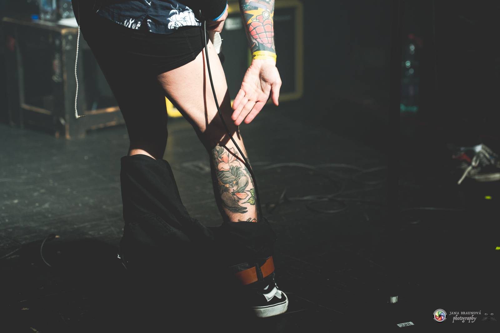 John Wolfhooker rozjeli v Plzni moshpit, předskakovali jim .themayrevolution