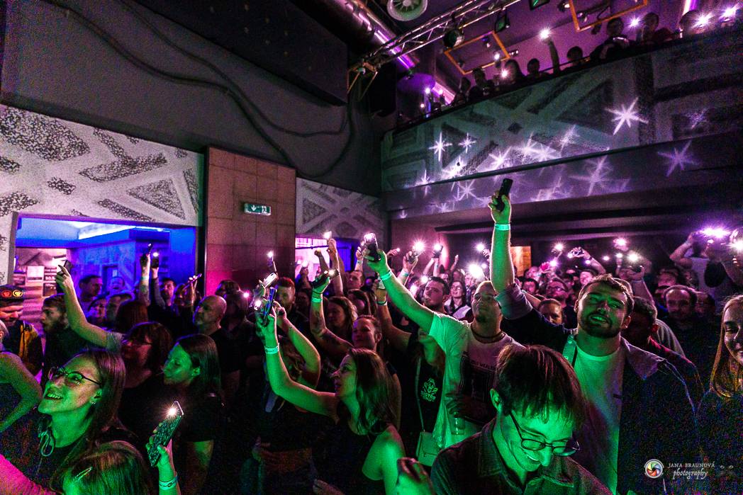 Fast Food Orchestra přivezla do Plzně své Bistro snů