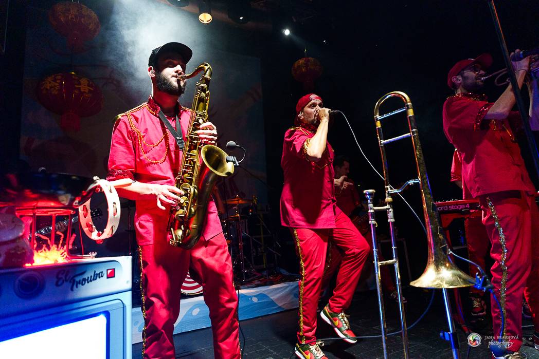 Fast Food Orchestra přivezla do Plzně své Bistro snů