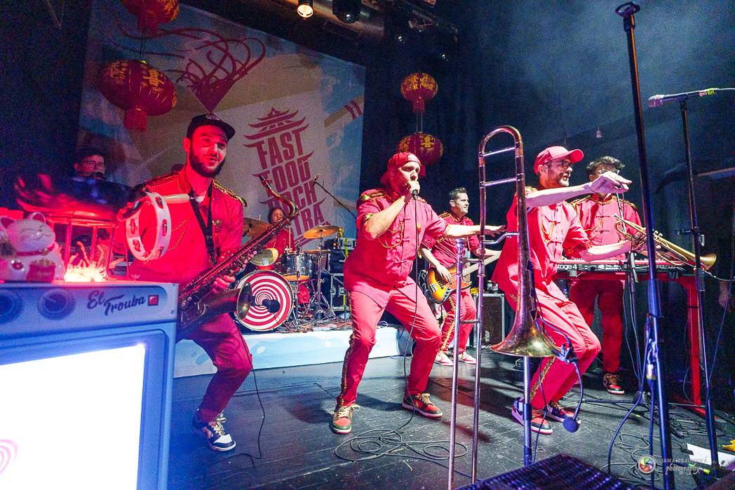 Fast Food Orchestra přivezla do Plzně své Bistro snů