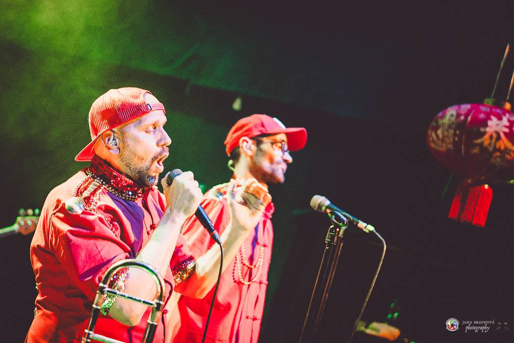 Fast Food Orchestra přivezla do Plzně své Bistro snů