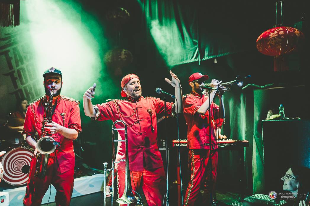 Fast Food Orchestra přivezla do Plzně své Bistro snů