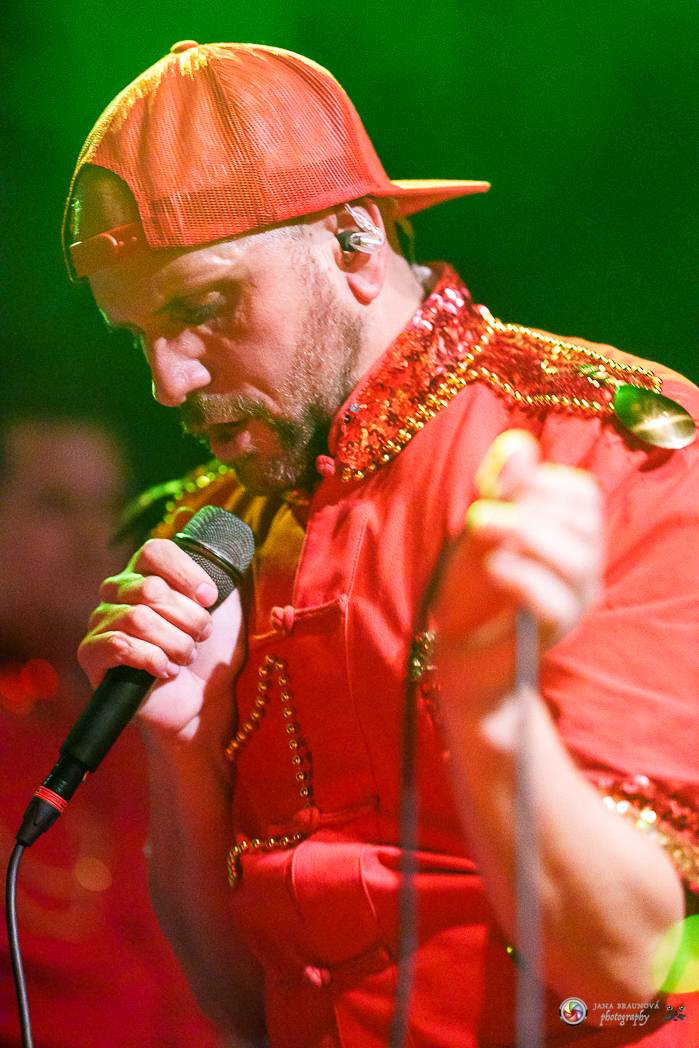 Fast Food Orchestra přivezla do Plzně své Bistro snů