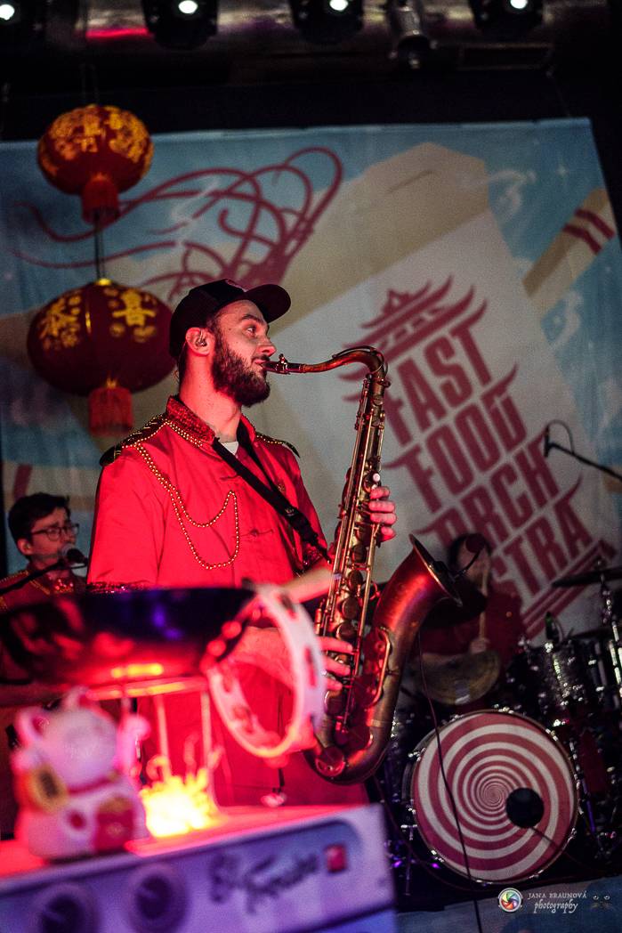 Fast Food Orchestra přivezla do Plzně své Bistro snů