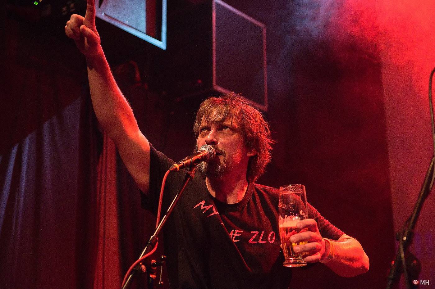 Absolutní neklid se vrátil do Plzně, dorazil se Zlem z Jihu