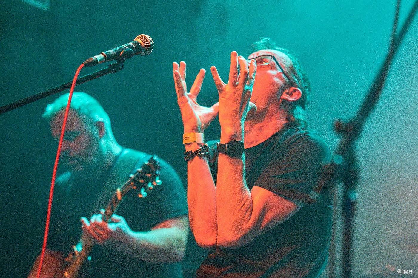 Absolutní neklid se vrátil do Plzně, dorazil se Zlem z Jihu