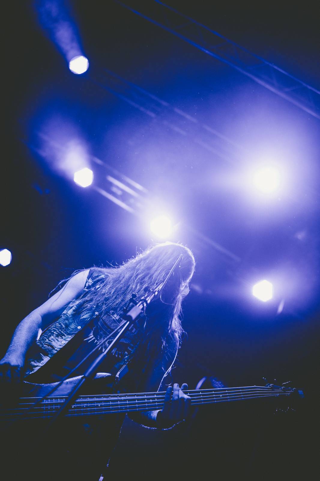 Avatar přivezl do Prahy svůj metalový cirkus, zpěvák vyráběl zvířátka z balónků