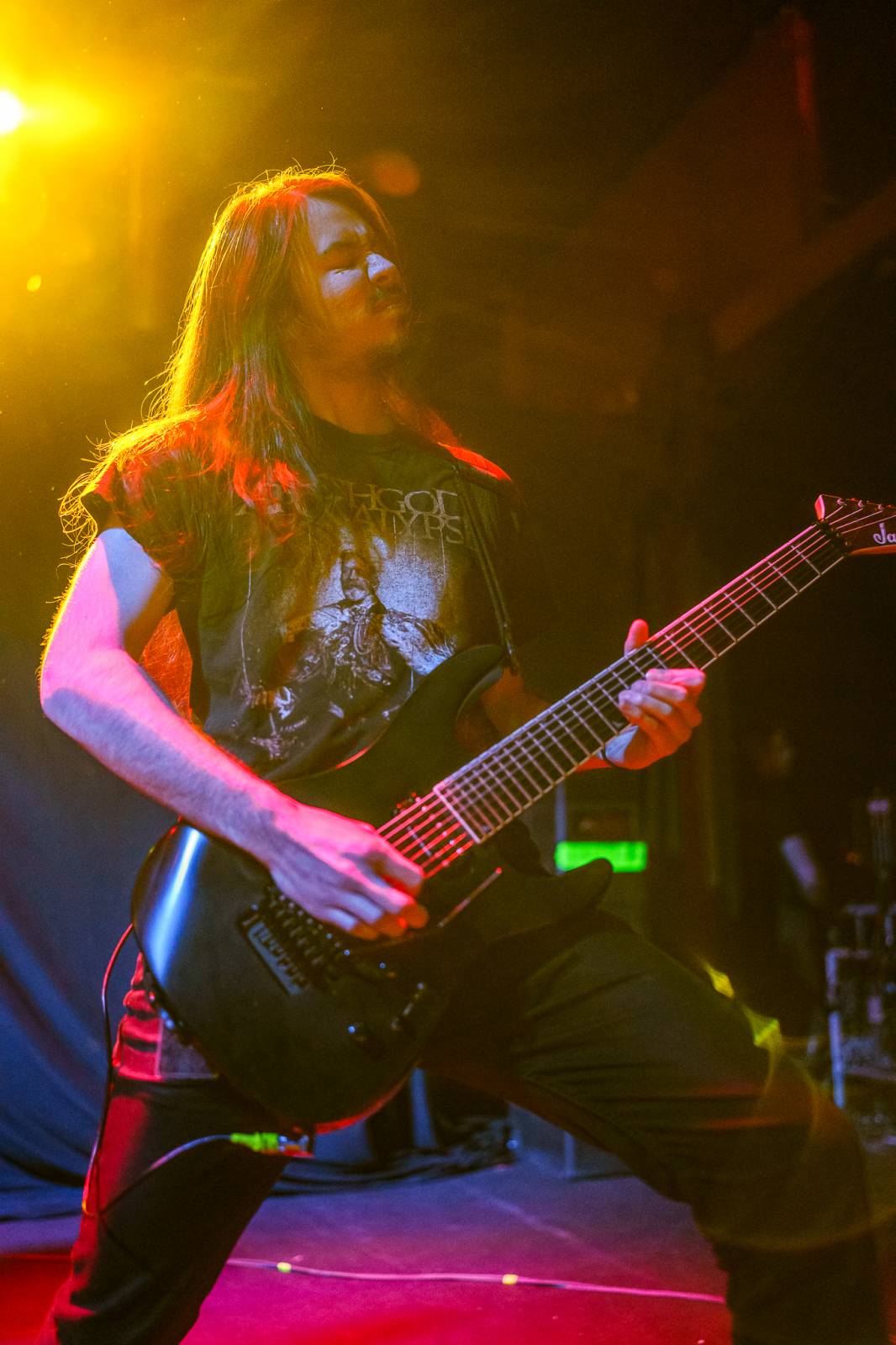 Avatar přivezl do Prahy svůj metalový cirkus, zpěvák vyráběl zvířátka z balónků