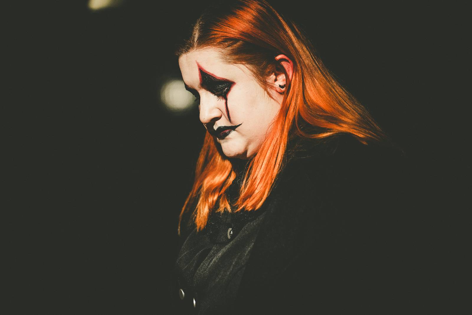 Avatar přivezl do Prahy svůj metalový cirkus, zpěvák vyráběl zvířátka z balónků