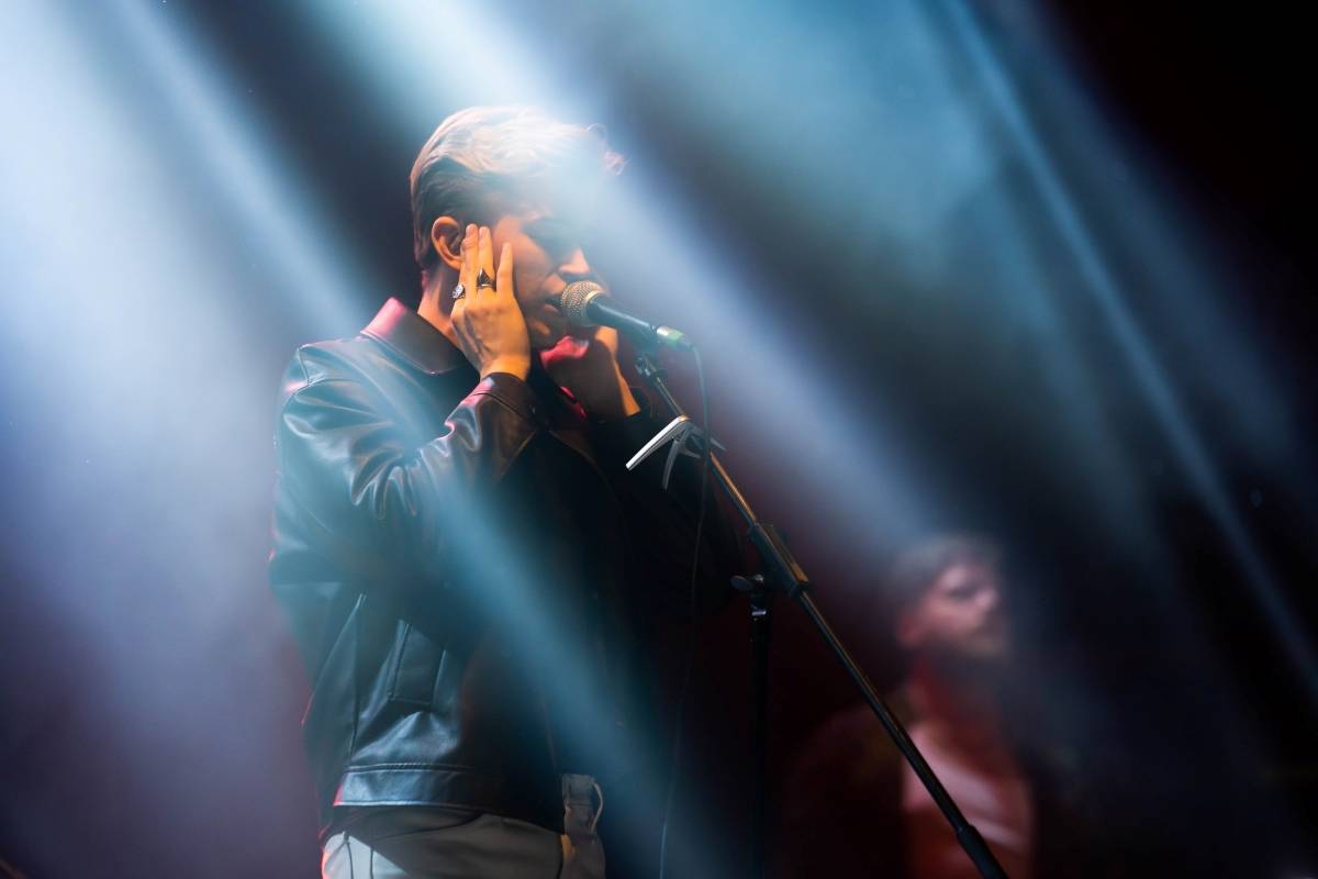 Adam Mišík oslavil v Brně deset let na scéně, podpořili ho Sofian Medjmedj a Dorian