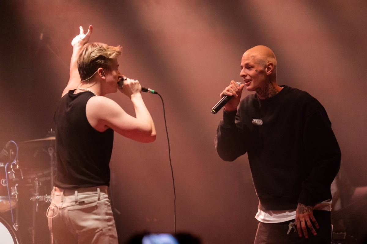 Adam Mišík oslavil v Brně deset let na scéně, podpořili ho Sofian Medjmedj a Dorian