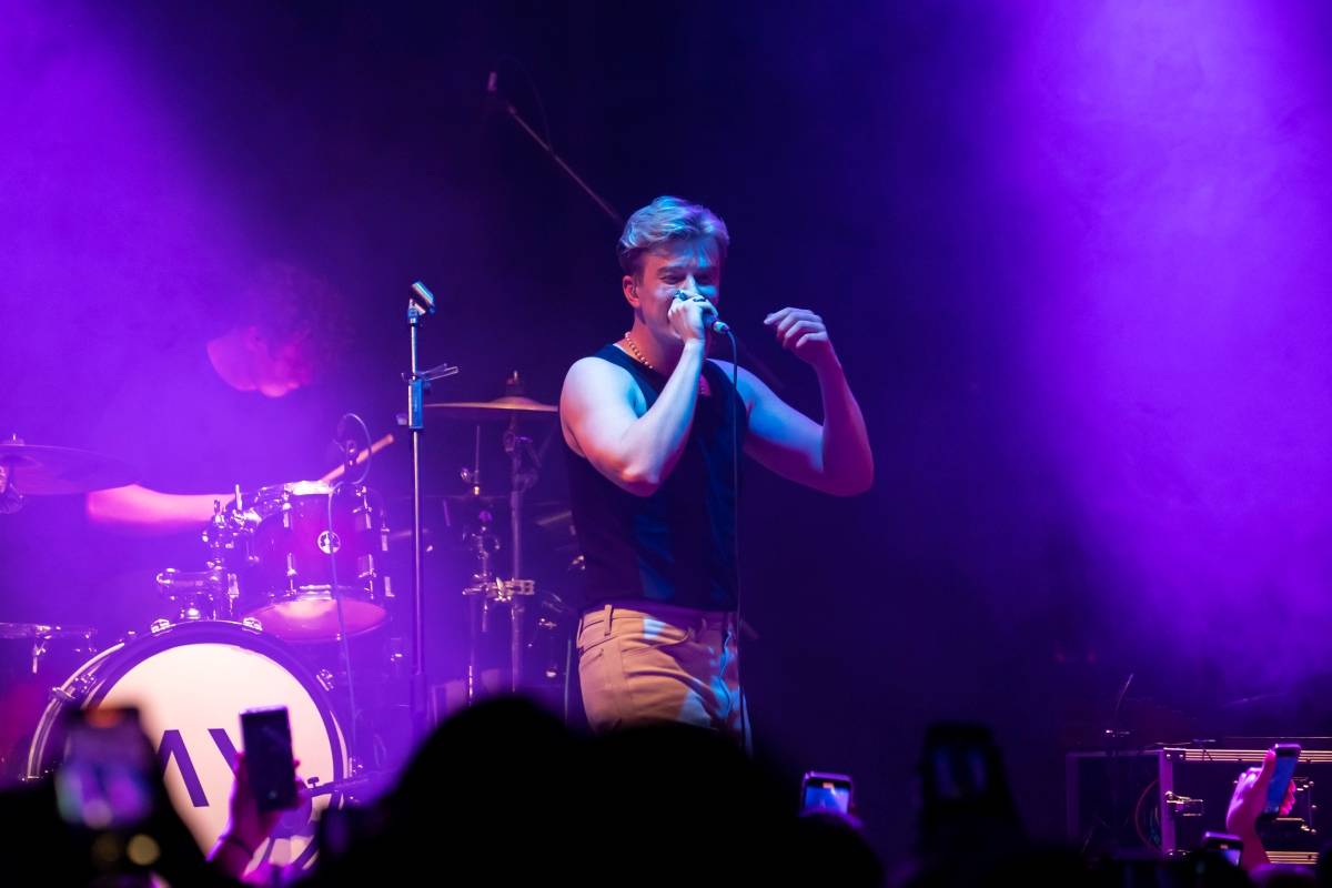 Adam Mišík oslavil v Brně deset let na scéně, podpořili ho Sofian Medjmedj a Dorian