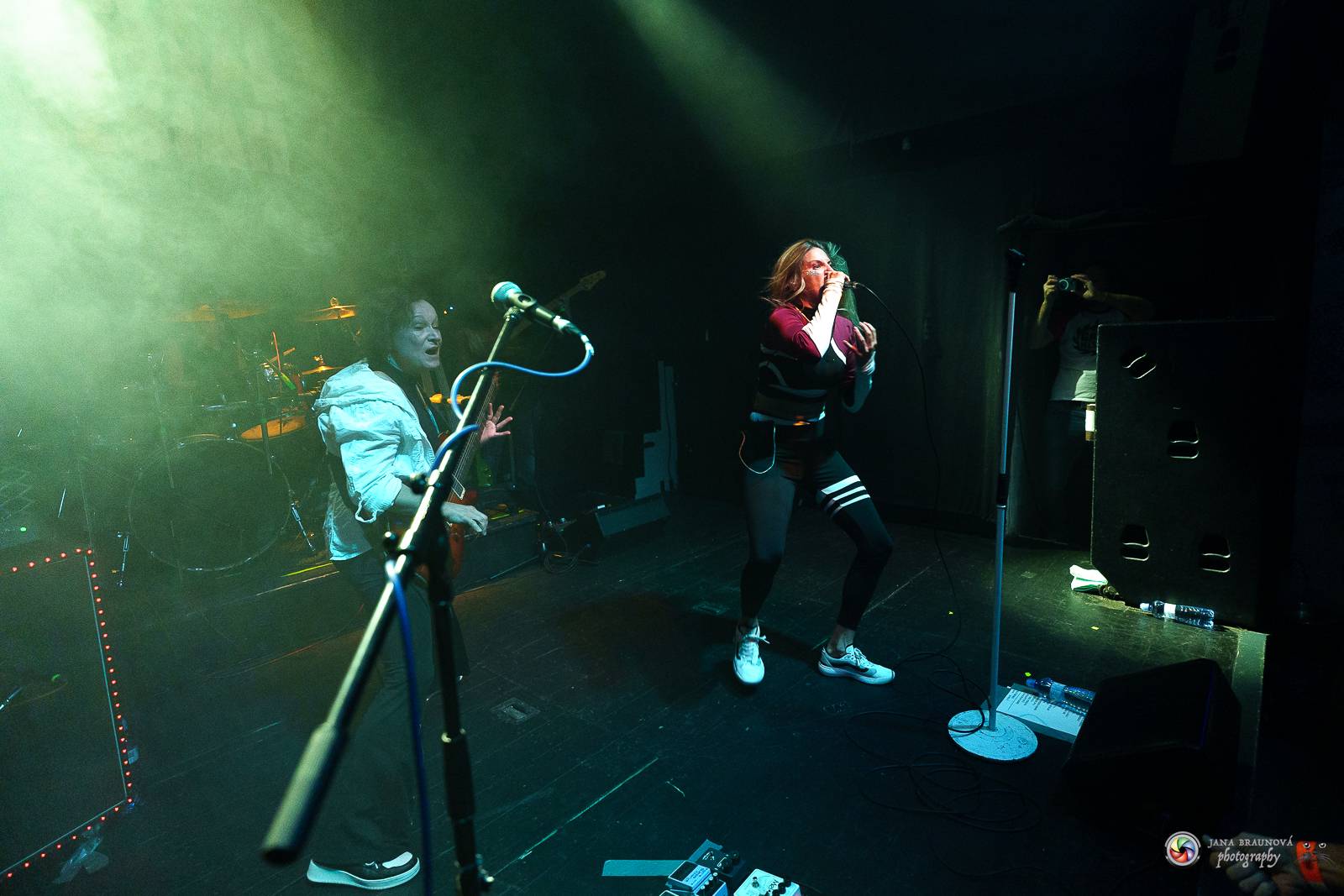 Gaia Mesiah přivezla do Plzně Vlnobytí a pořádnou dávku energie