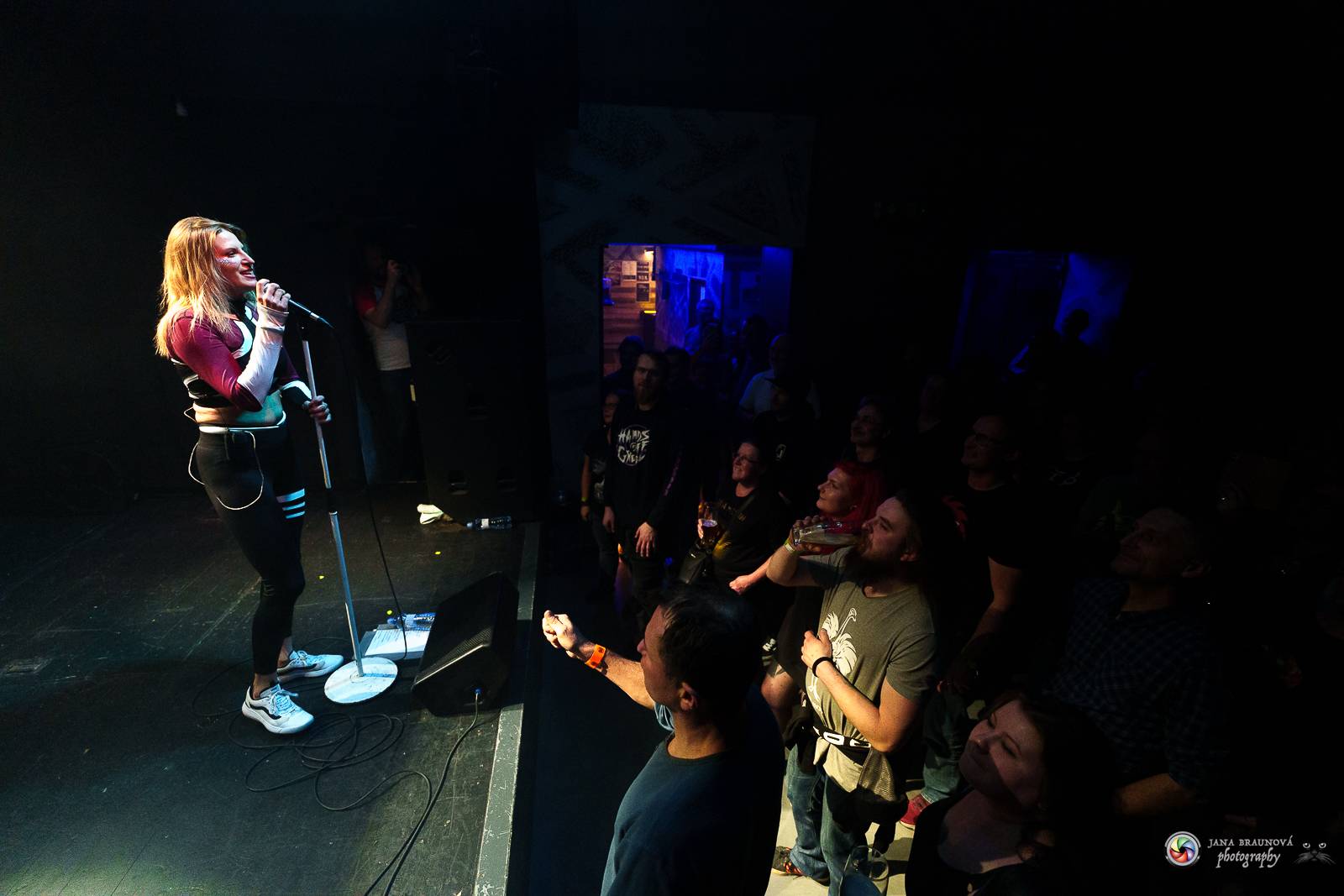 Gaia Mesiah přivezla do Plzně Vlnobytí a pořádnou dávku energie