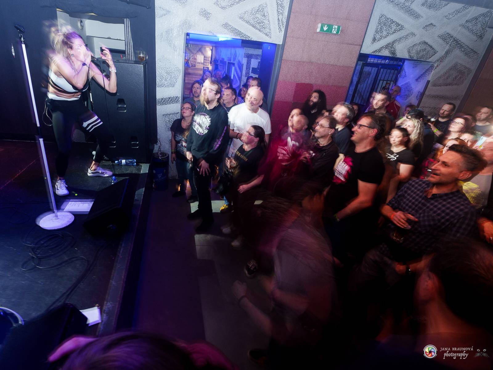 Gaia Mesiah přivezla do Plzně Vlnobytí a pořádnou dávku energie