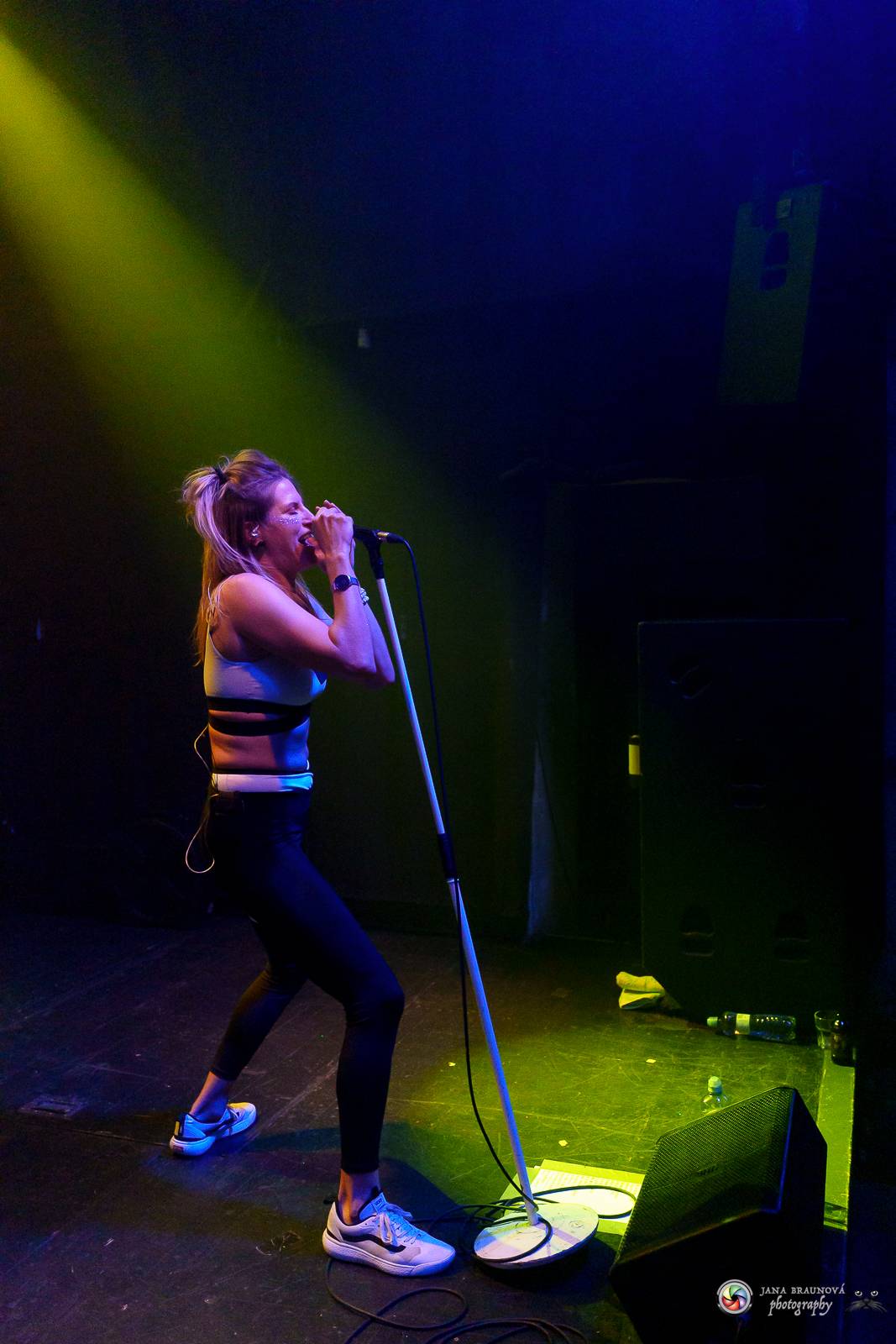 Gaia Mesiah přivezla do Plzně Vlnobytí a pořádnou dávku energie